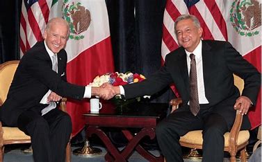 Pese a los buenos deseos de los presidentes de México y EU, Andrés Manuel López Obrador y Joe Biden, la crisis migrante ya rebasó a ambas naciones pese a programas como "Sembrando Vida", cuyos recursos son manejados con opacidad, por lo que el excandidato presidencial y ex canciller, Marcelo Ebrard, es señalado por diputada federal del PAN como corrupto